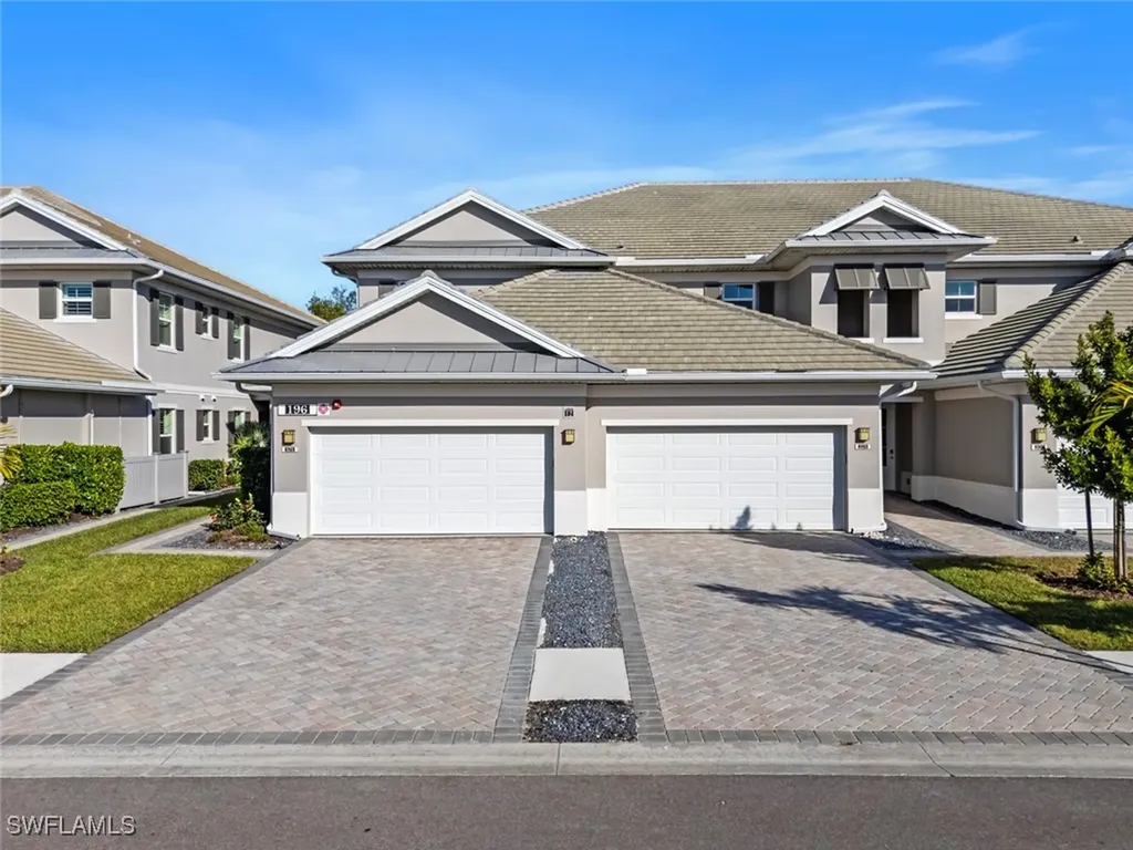 196 Indies Drive E Naples FL 34114