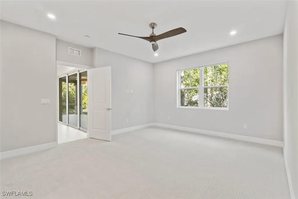 196 Indies Drive E Naples FL 34114