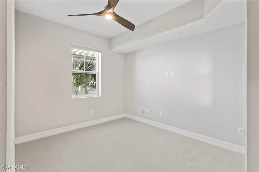 196 Indies Drive E Naples FL 34114