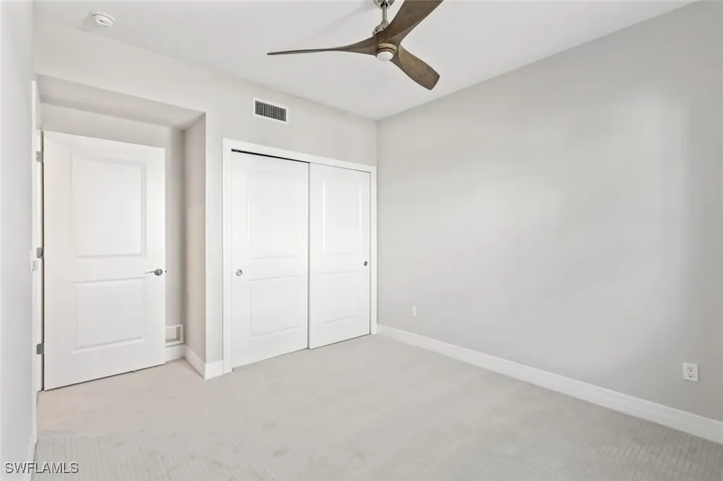 196 Indies Drive E Naples FL 34114