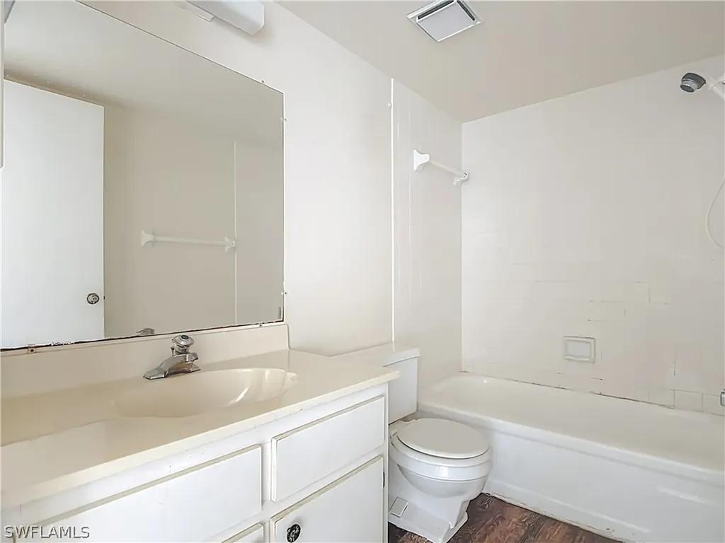 5635 Rattlesnake Hammock Road Naples FL 34113