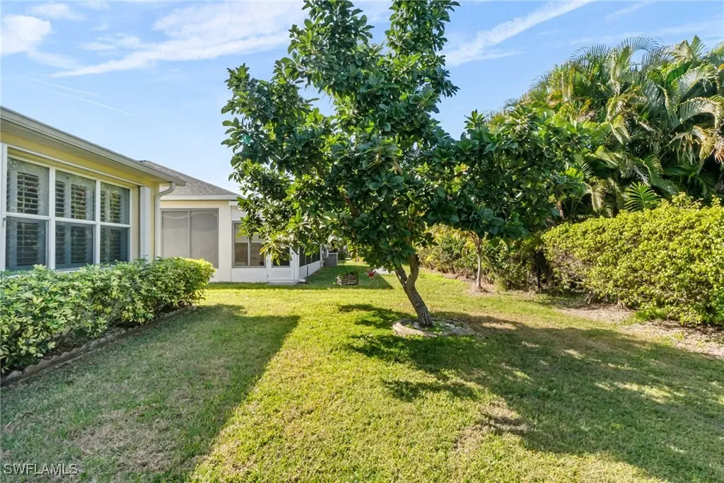 1777 Emerald Cove Circle Cape Coral FL 33991