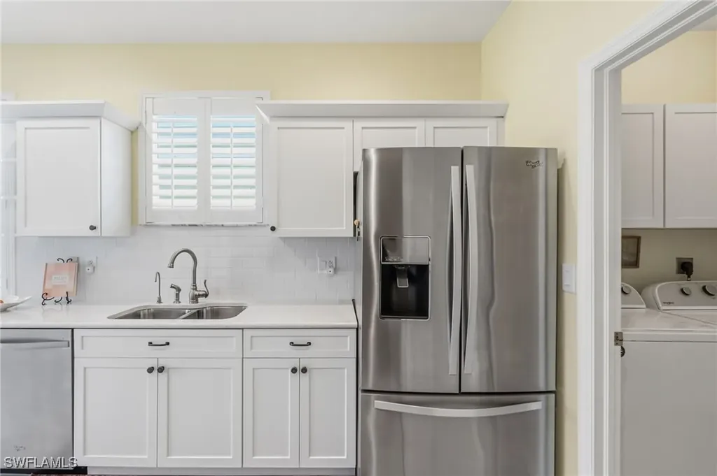 1777 Emerald Cove Circle Cape Coral FL 33991