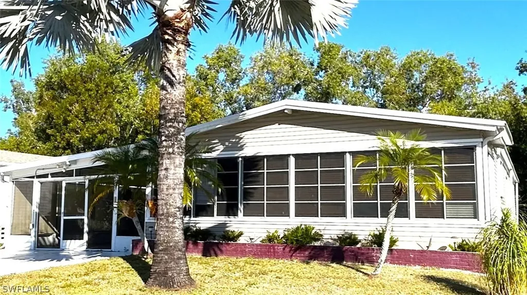 281 Ocean Reef Lane Naples FL 34114