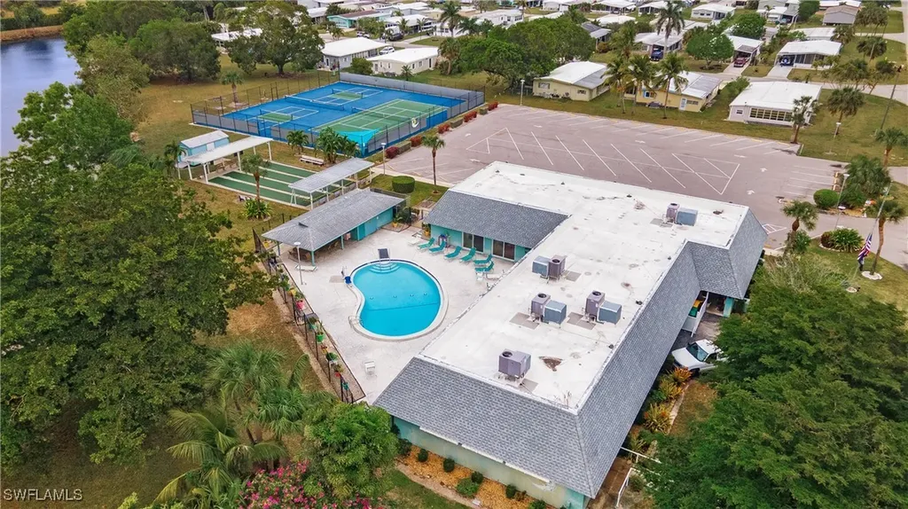 281 Ocean Reef Lane Naples FL 34114