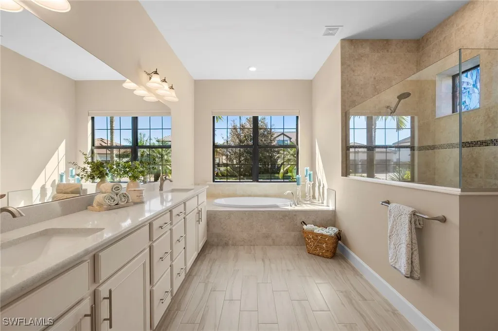 14310 Pine Hollow Drive Estero FL 33928