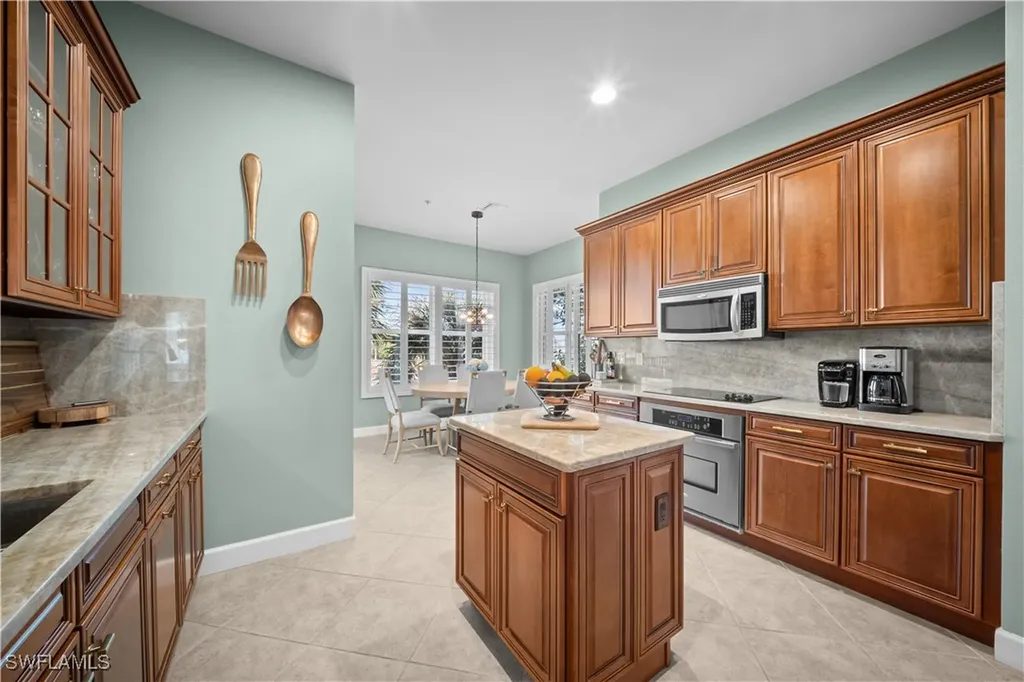 9220 Quartz Lane Naples FL 34120