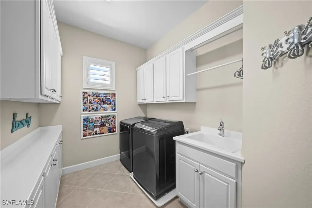 9220 Quartz Lane Naples FL 34120