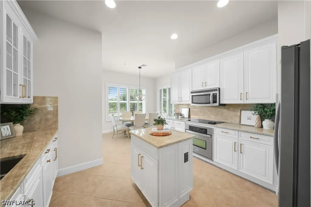 9220 Quartz Lane Naples FL 34120
