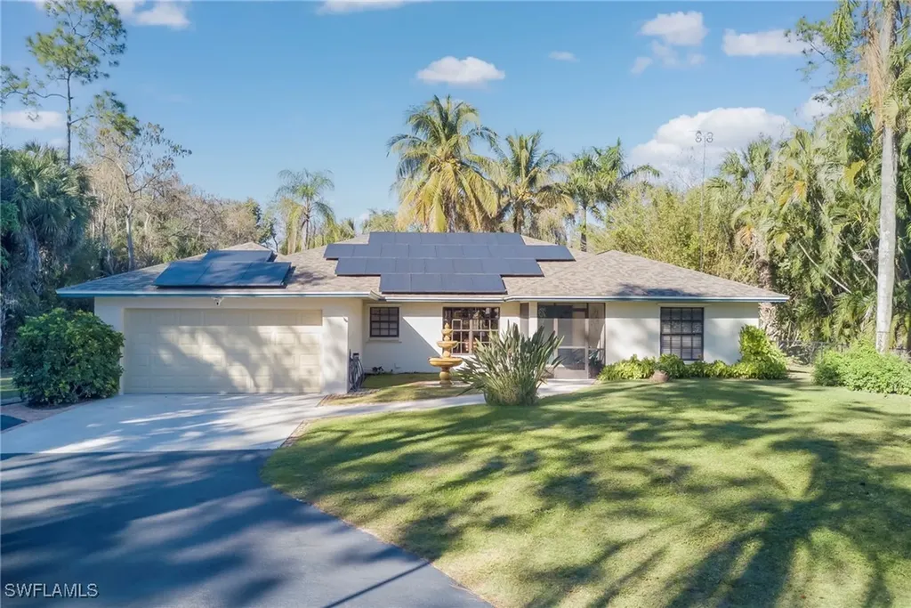 5423 Teak Wood Drive Naples FL 34119
