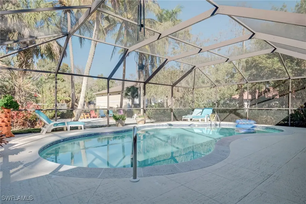5423 Teak Wood Drive Naples FL 34119