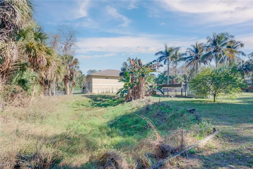 5423 Teak Wood Drive Naples FL 34119