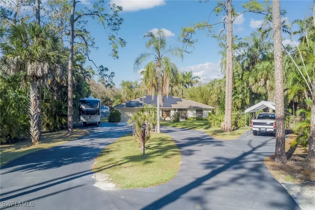 5423 Teak Wood Drive Naples FL 34119
