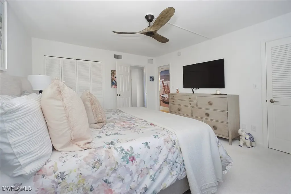 1900 Gulf Shore Boulevard N Naples FL 34102