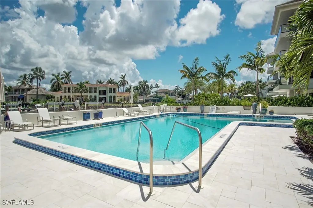 1900 Gulf Shore Boulevard N Naples FL 34102