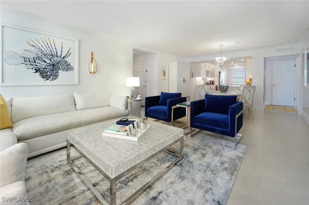 1900 Gulf Shore Boulevard N Naples FL 34102