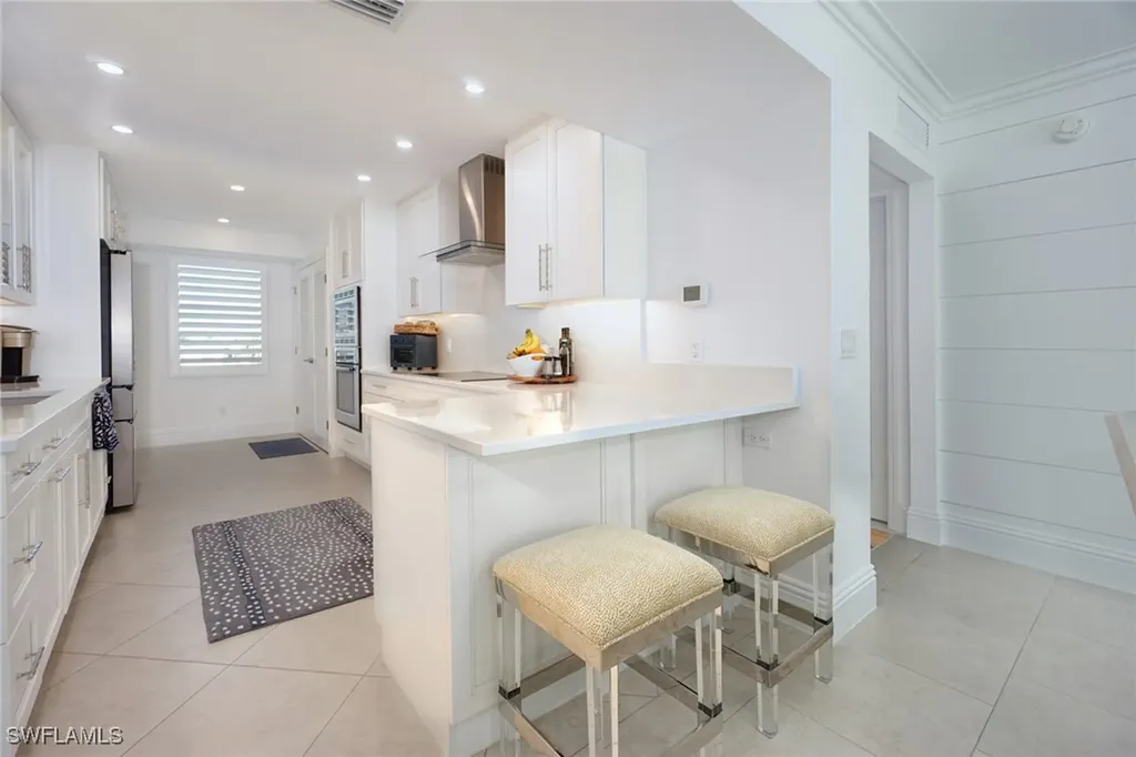 1900 Gulf Shore Boulevard N Naples FL 34102