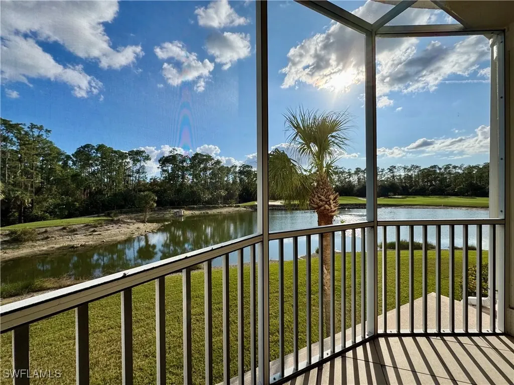 4884 Hampshire Court Naples FL 34112
