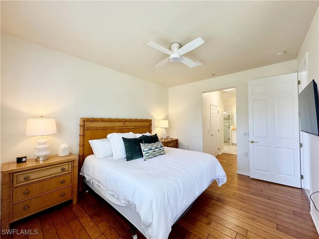 4884 Hampshire Court Naples FL 34112
