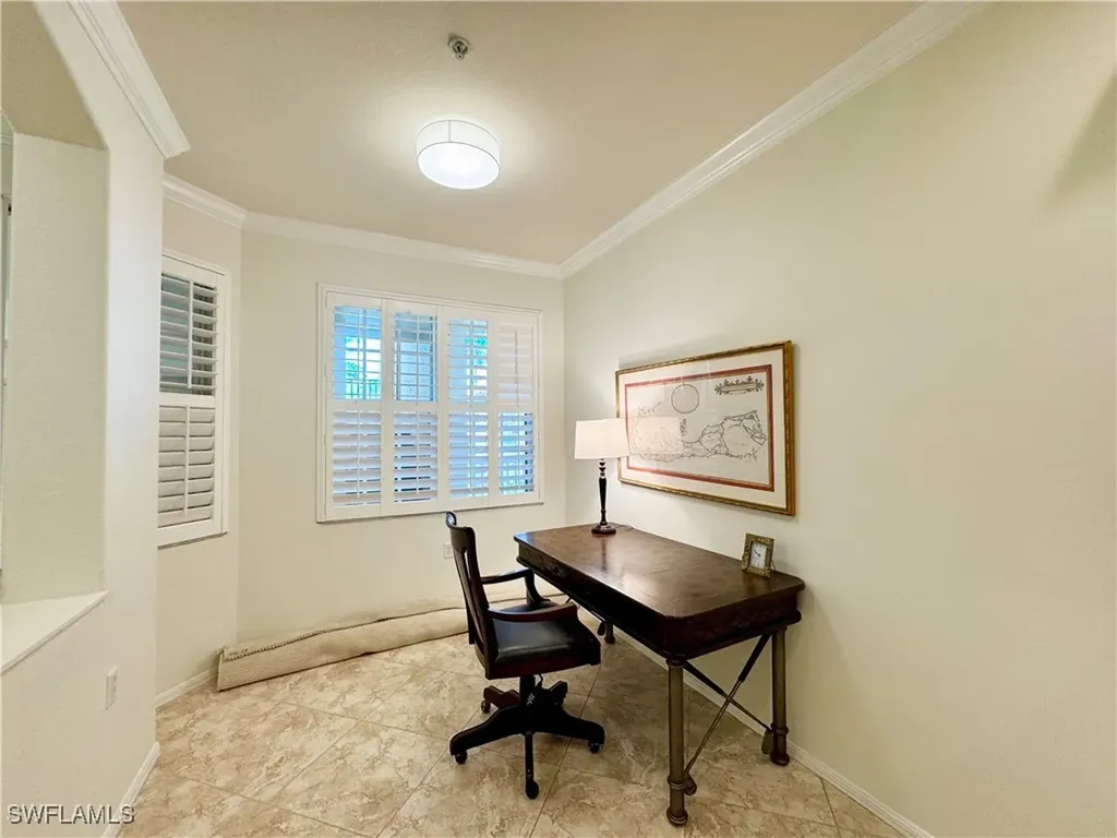 4884 Hampshire Court Naples FL 34112