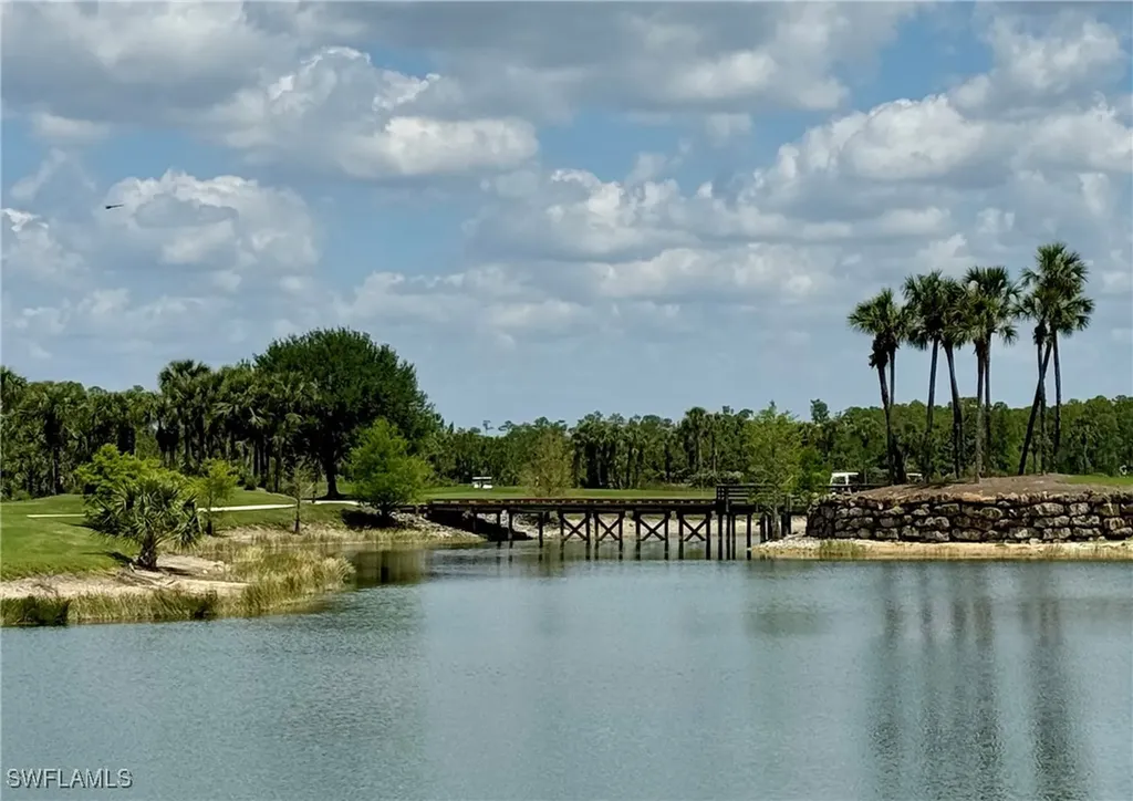 4884 Hampshire Court Naples FL 34112
