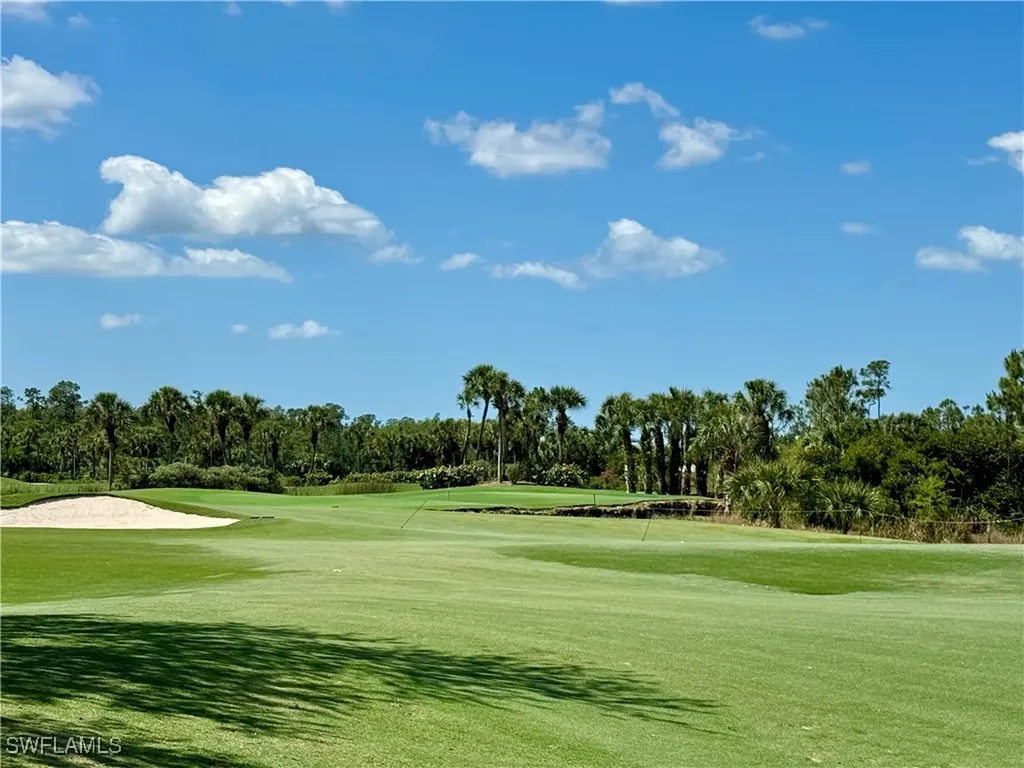 4884 Hampshire Court Naples FL 34112