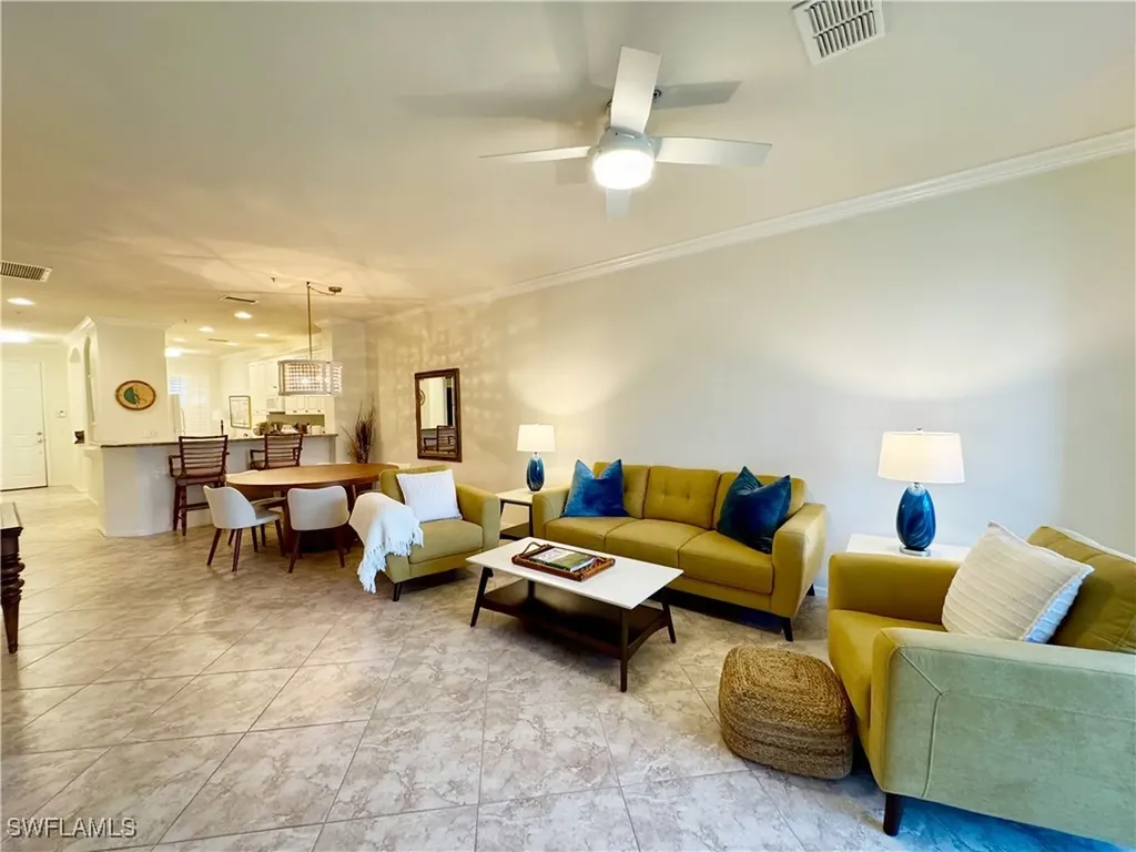4884 Hampshire Court Naples FL 34112