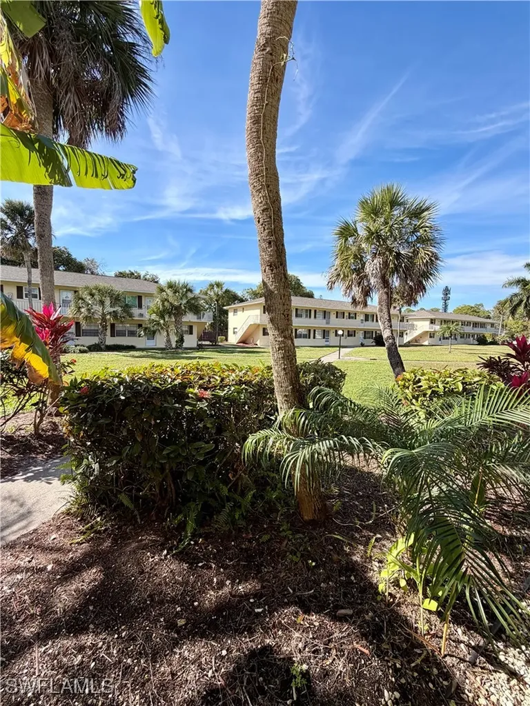 3325 Airport Road N Naples FL 34105