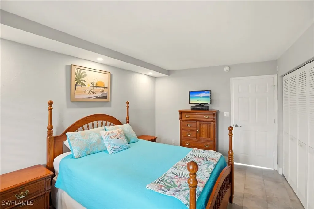 1085 Bald Eagle Drive Marco Island FL 34145