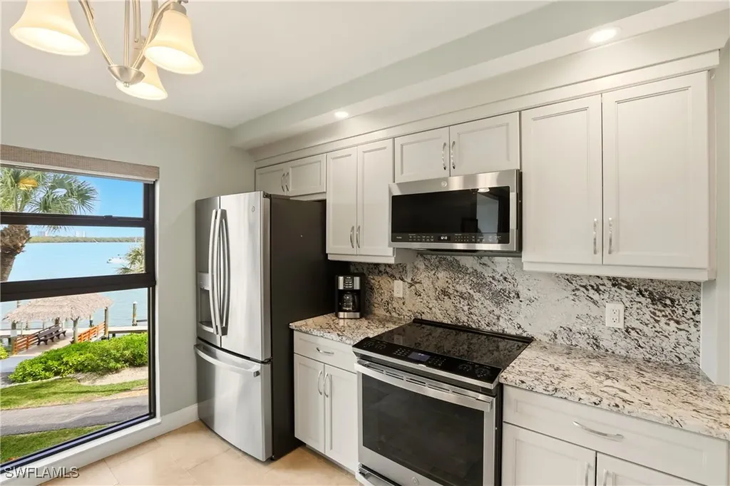 1085 Bald Eagle Drive Marco Island FL 34145
