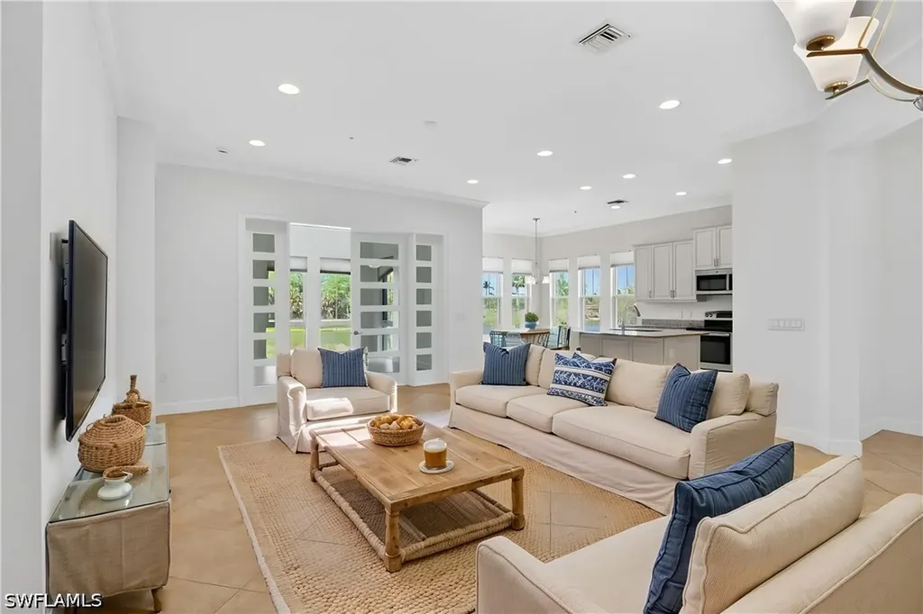 6573 Dominica Drive Naples FL 34113