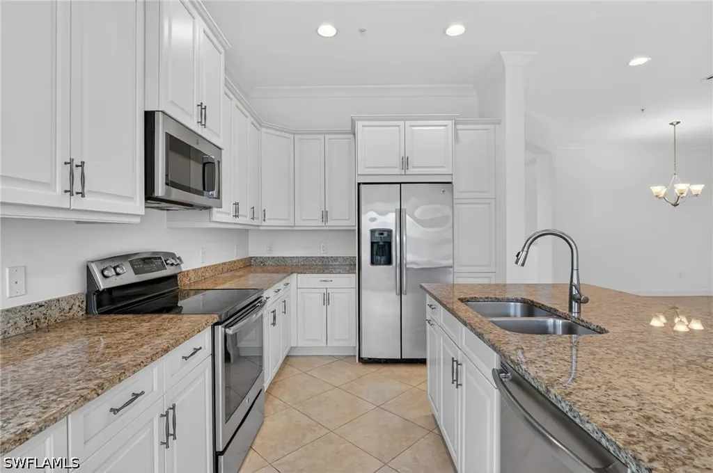 6573 Dominica Drive Naples FL 34113