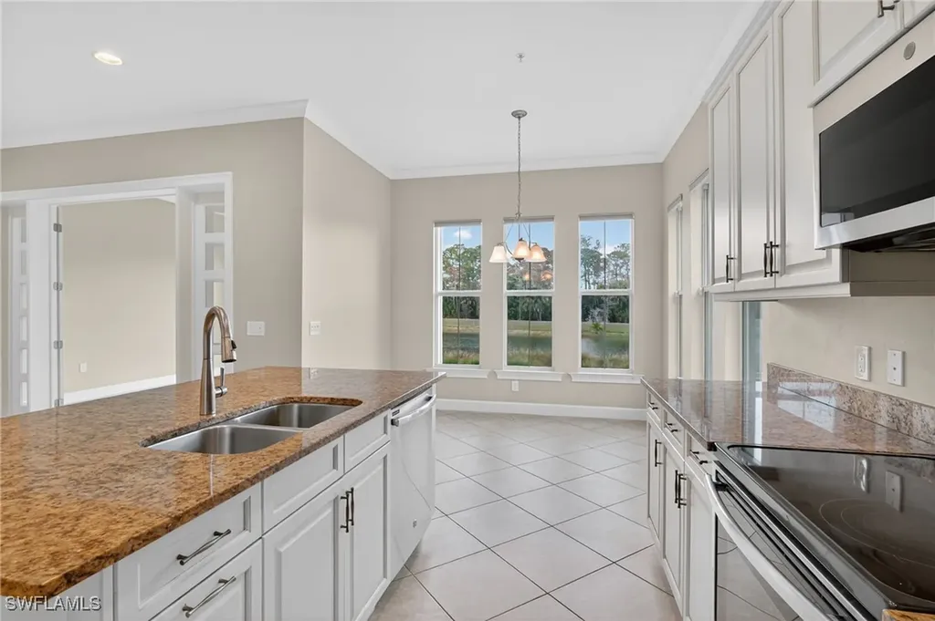 6573 Dominica Drive Naples FL 34113