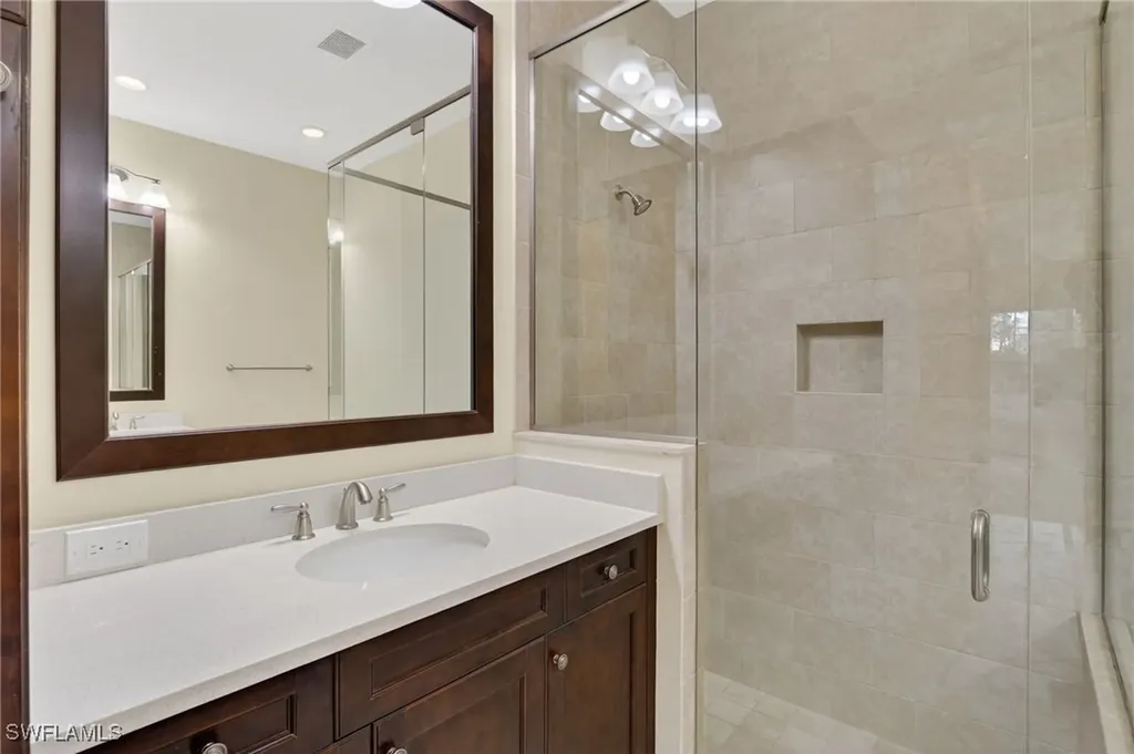 6573 Dominica Drive Naples FL 34113