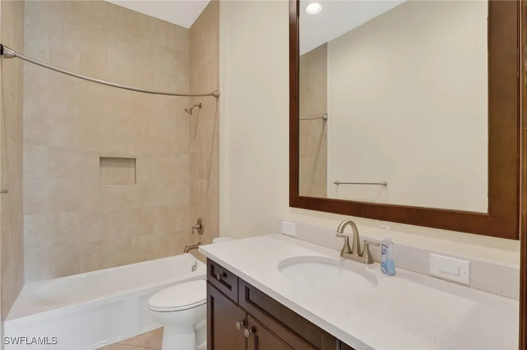 6573 Dominica Drive Naples FL 34113