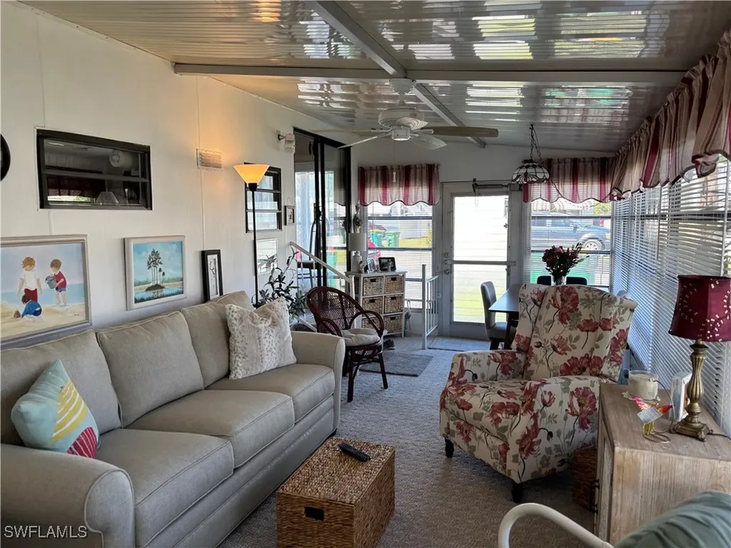 9 Jade Drive Naples FL 34114