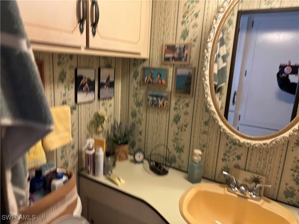 9 Jade Drive Naples FL 34114