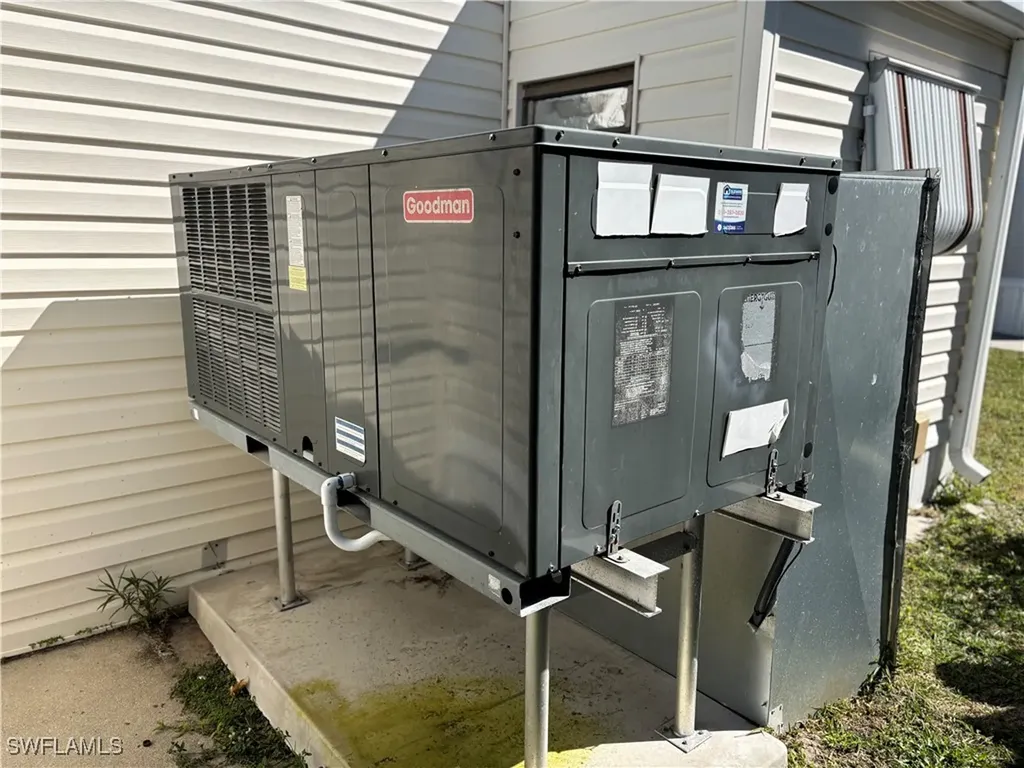 9 Jade Drive Naples FL 34114