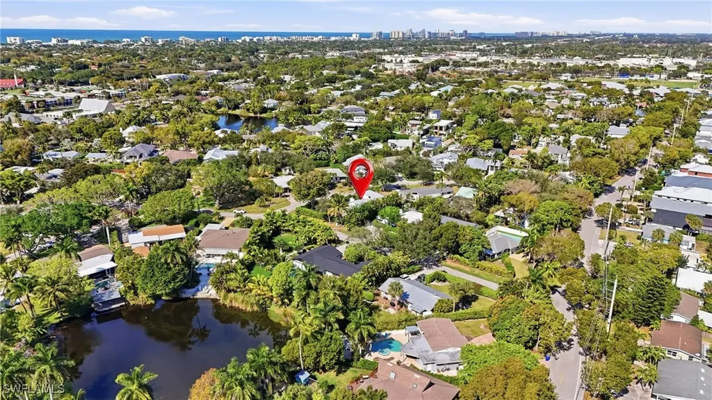 1260 Forest Avenue Naples FL 34102