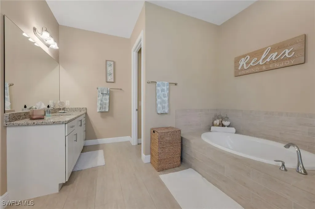 10185 Belcrest Boulevard Fort Myers FL 33913