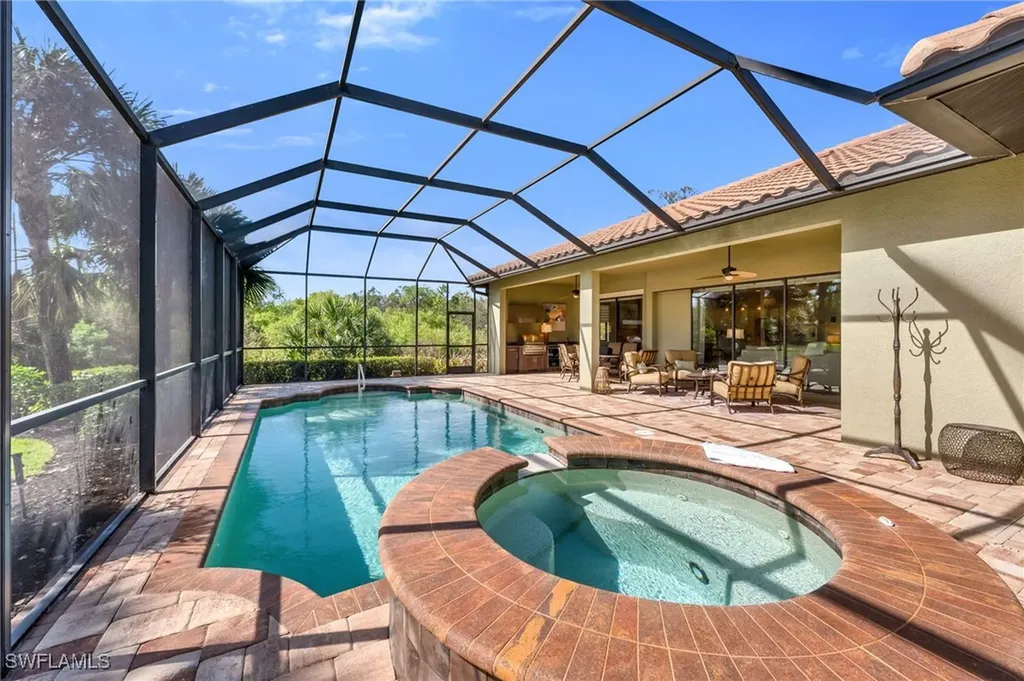 10185 Belcrest Boulevard Fort Myers FL 33913