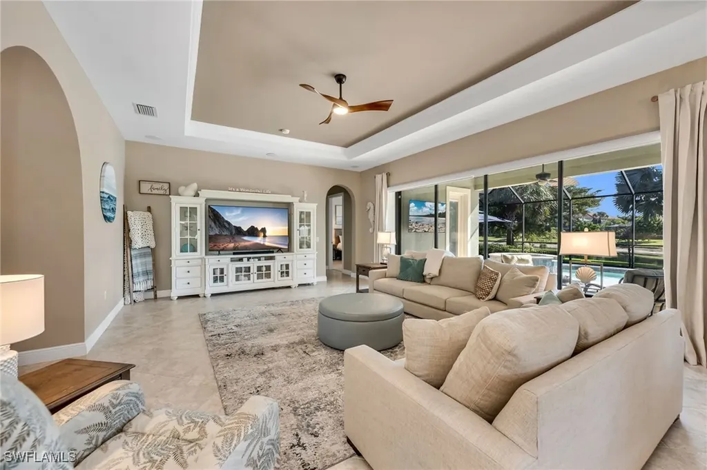 10185 Belcrest Boulevard Fort Myers FL 33913