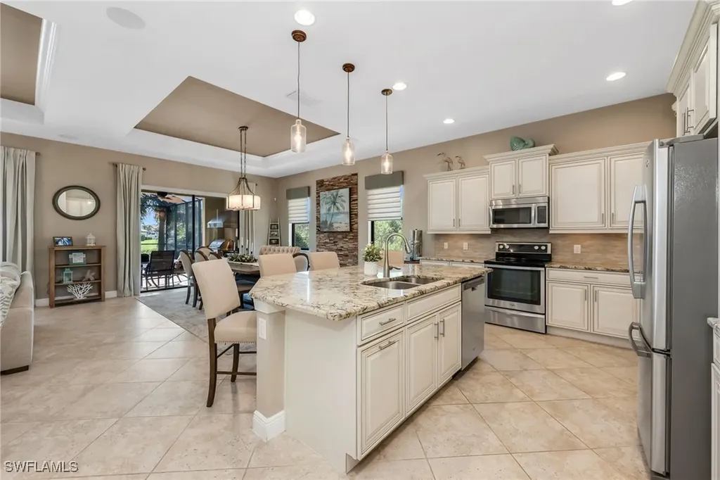 10185 Belcrest Boulevard Fort Myers FL 33913