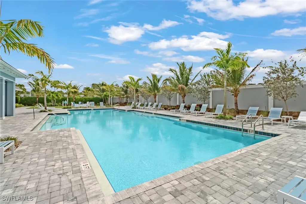 2647 Seychelles Circle Seychelles FL 34112