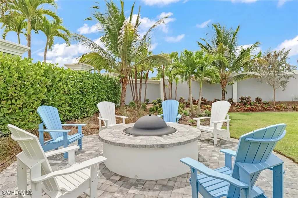 2647 Seychelles Circle Seychelles FL 34112