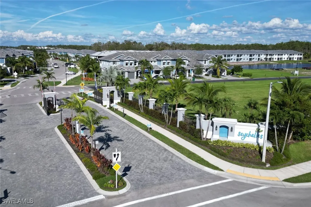 2647 Seychelles Circle Seychelles FL 34112