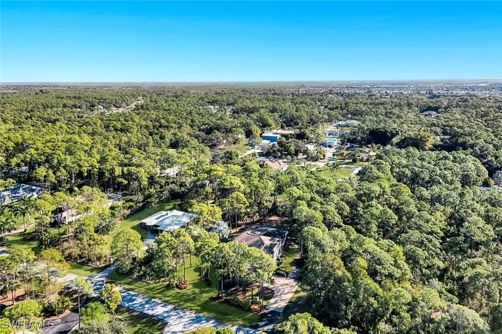 25295 Catskill Drive Bonita Springs FL 34135