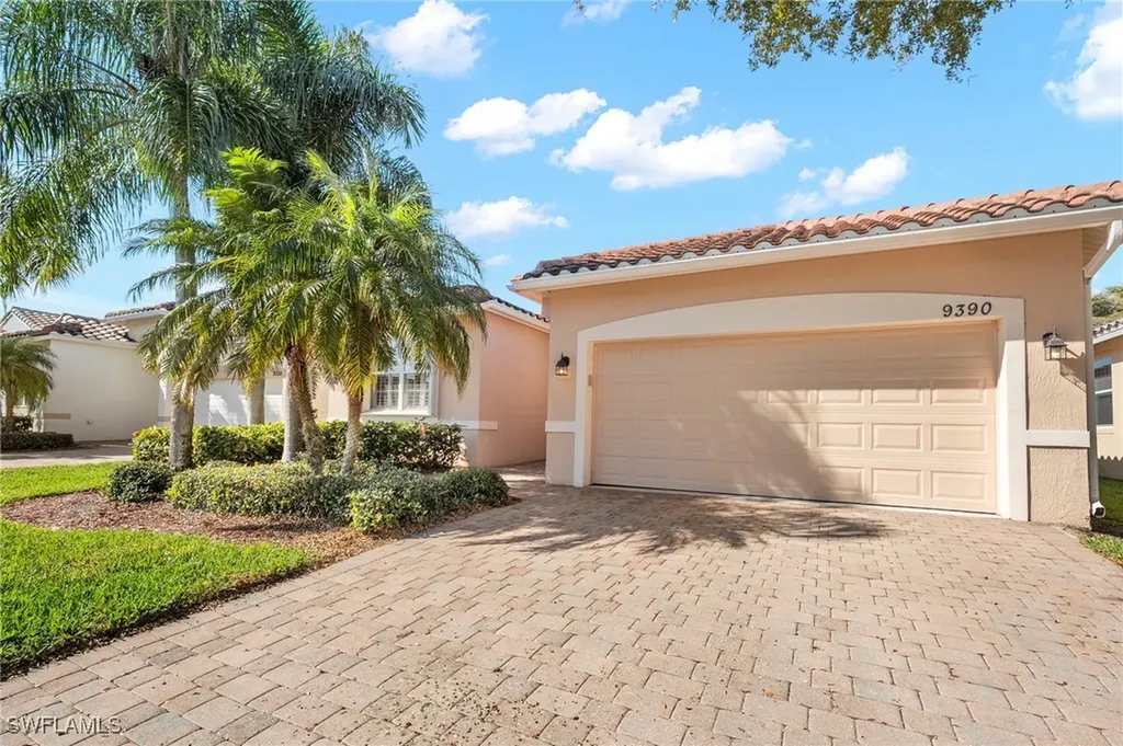 9390 Sun River Way Estero FL 33928
