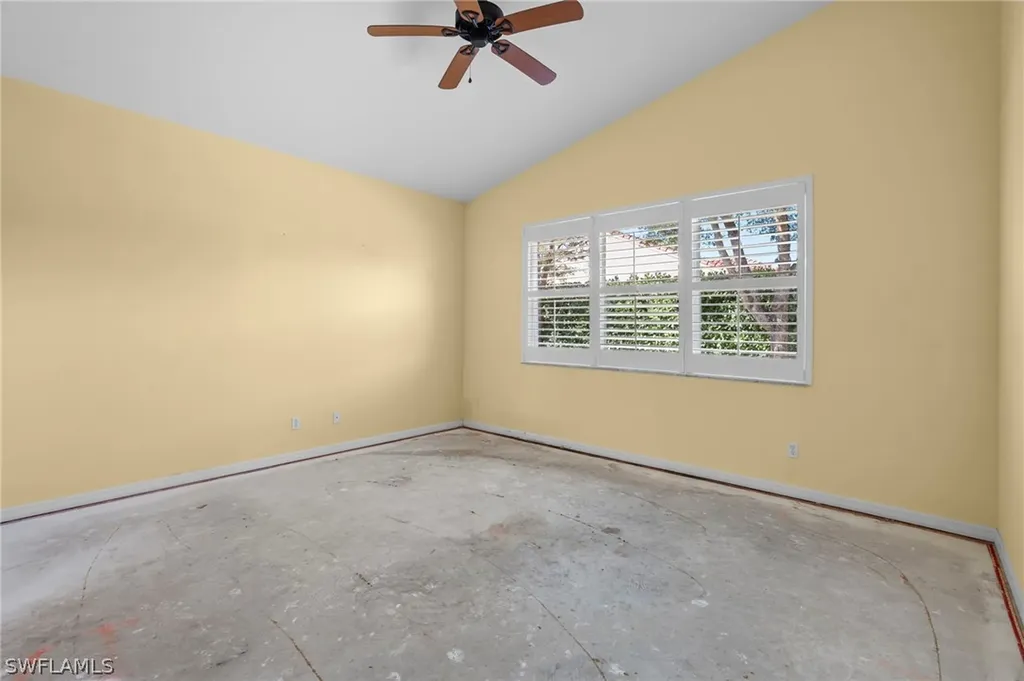 9390 Sun River Way Estero FL 33928