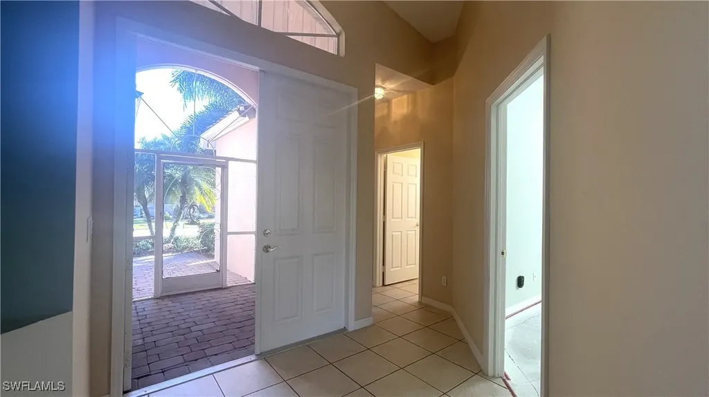 9390 Sun River Way Estero FL 33928